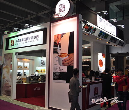 155306946921946.jpg 180.jpg